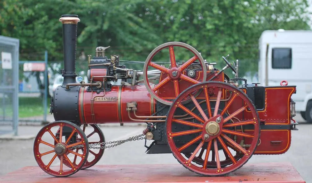 1 1/2 inch scale Aveling & Porter traction engine