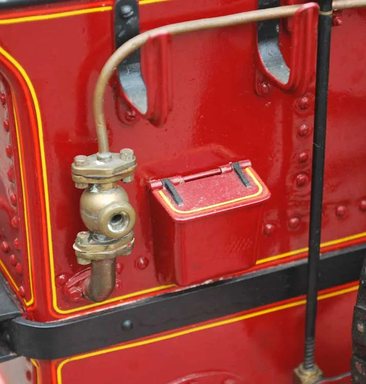 1 1/2 inch scale Aveling & Porter traction engine