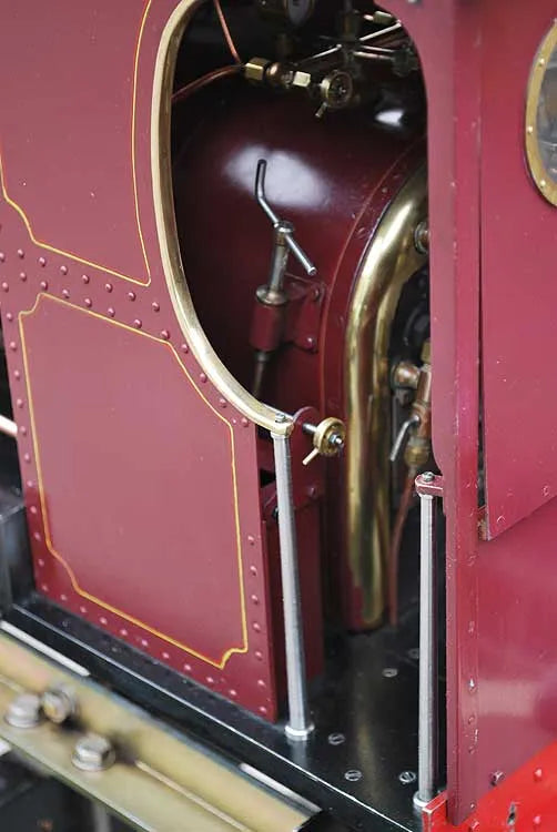 3 1/2 inch gauge Hunslet "Cackler"
