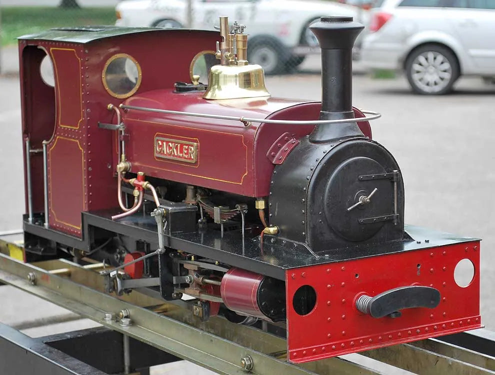 3 1/2 inch gauge Hunslet "Cackler"