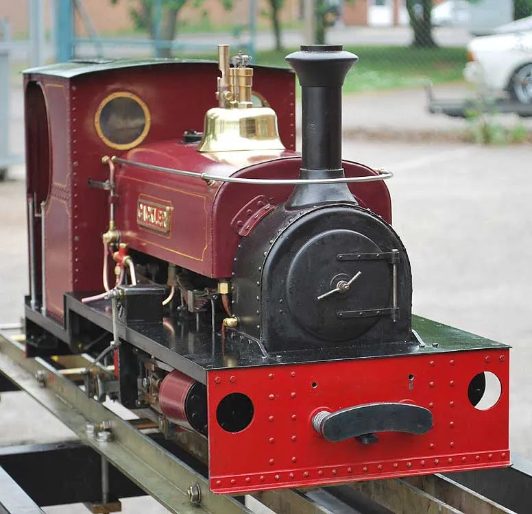 3 1/2 inch gauge Hunslet "Cackler"