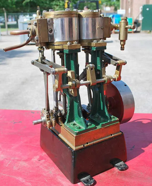 Vertical compound launch engine