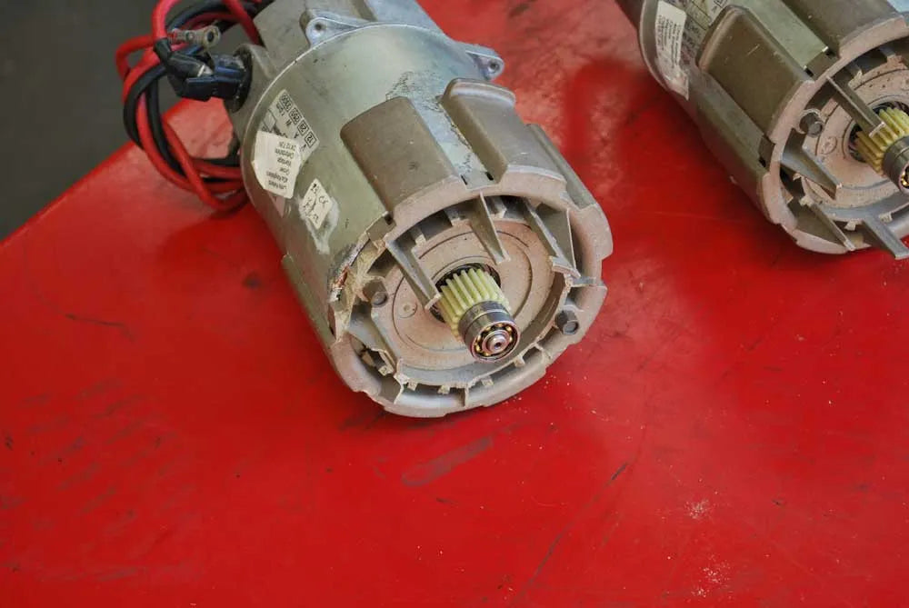Three Sinclair C5 motors