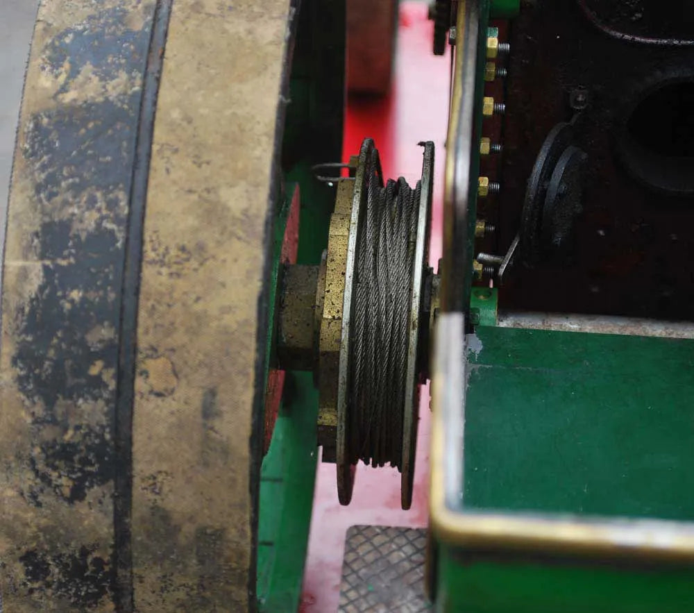 2 inch scale freelance twin cylinder traction engine