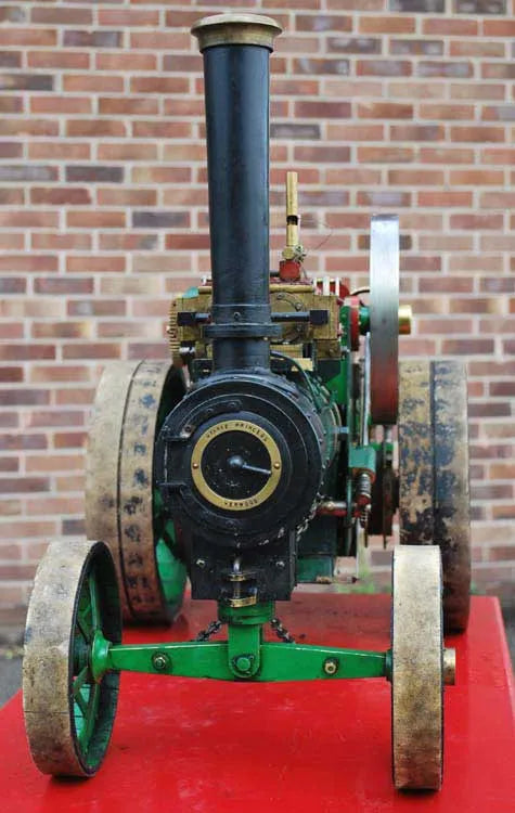 2 inch scale freelance twin cylinder traction engine