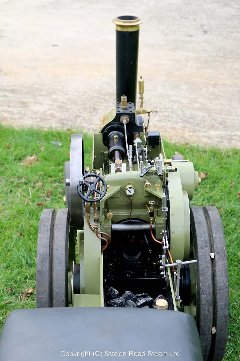 Maxitrak 3 inch scale Aveling traction engine