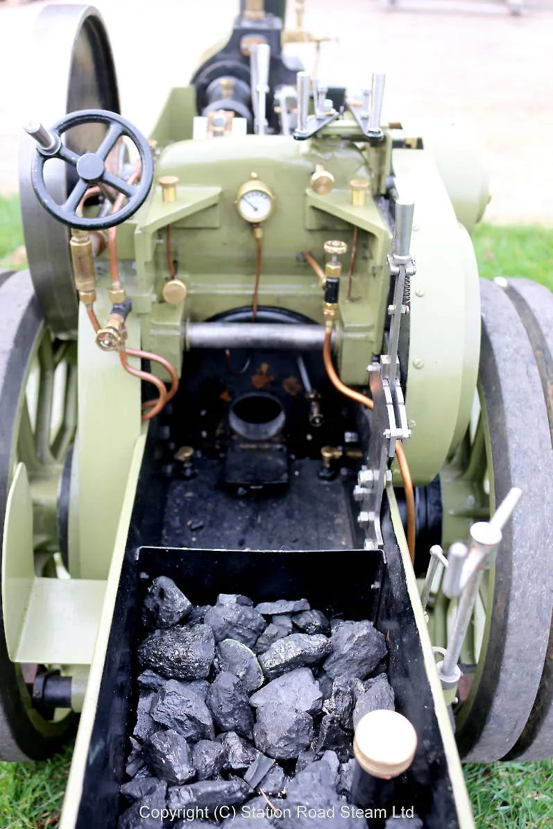 Maxitrak 3 inch scale Aveling traction engine