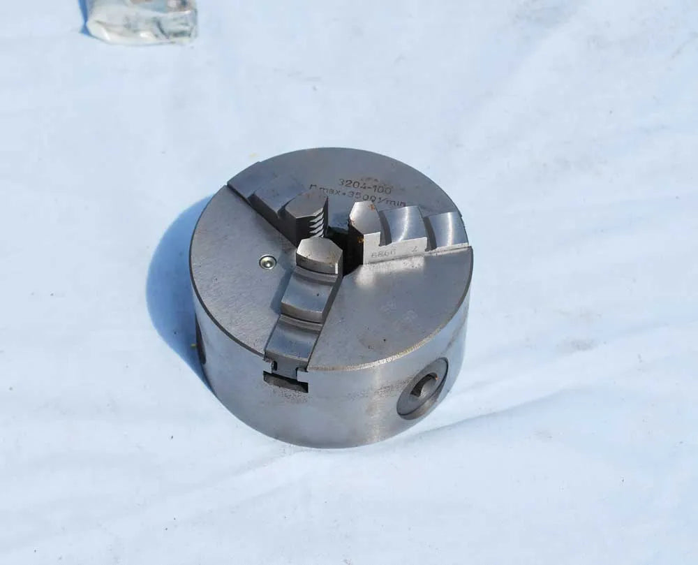 4 inch 3 jaw chuck (new)