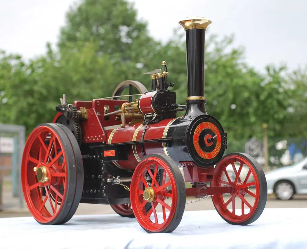 Maxitrak 1 inch scale Burrell traction engine