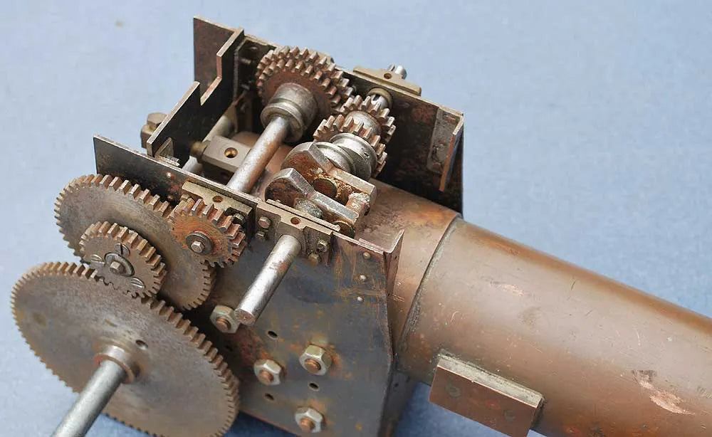 1 inch scale part-built "Minnie"