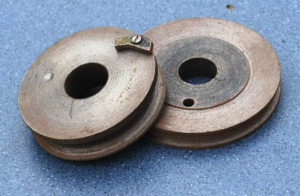 1 inch scale part-built "Minnie"