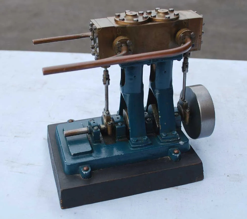 2 cylinder Westbury "Warrior" vertical engine