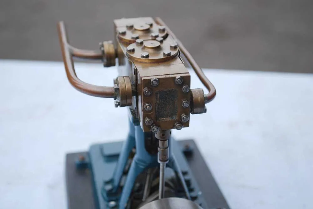 2 cylinder Westbury "Warrior" vertical engine