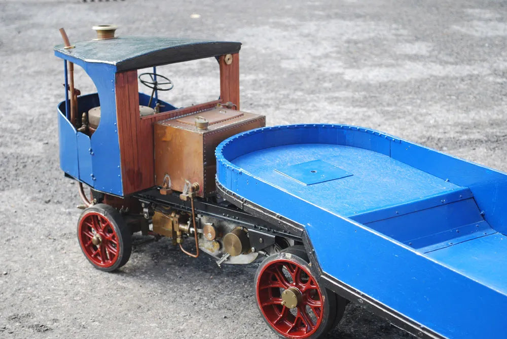 2 inch scale Clayton steam wagon