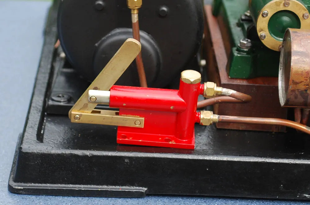 Cotswold "Gryphon" with horizontal boiler