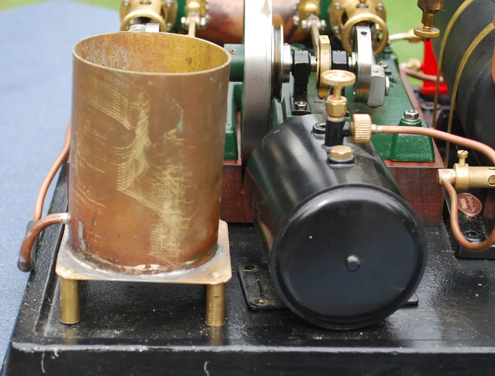 Cotswold "Gryphon" with horizontal boiler