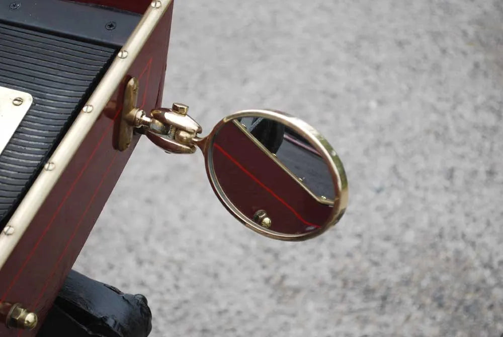 "Likamobile" steam car
