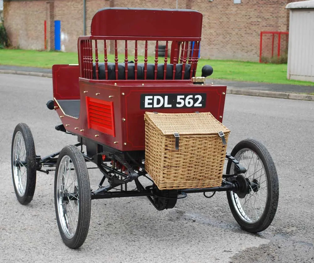 "Likamobile" steam car