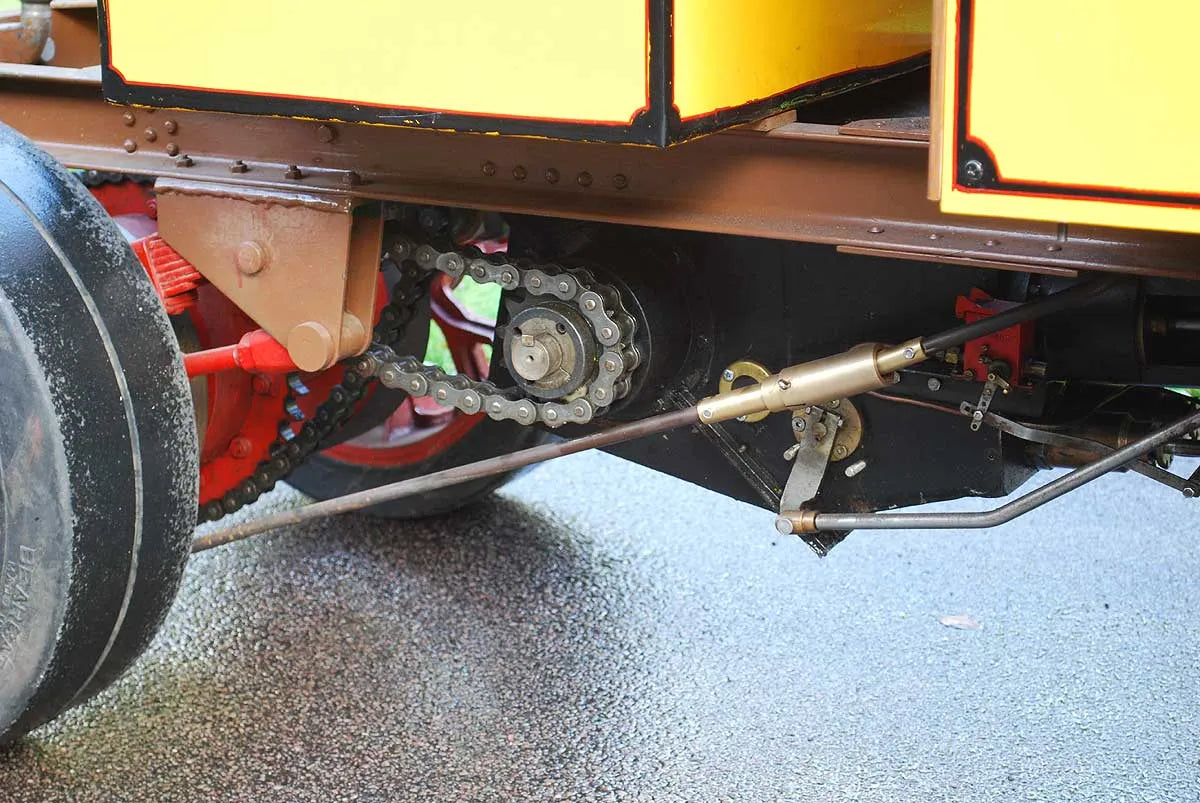 6 inch scale Clayton steam wagon