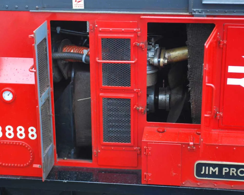 7 1/4 inch gauge Class 08 shunter
