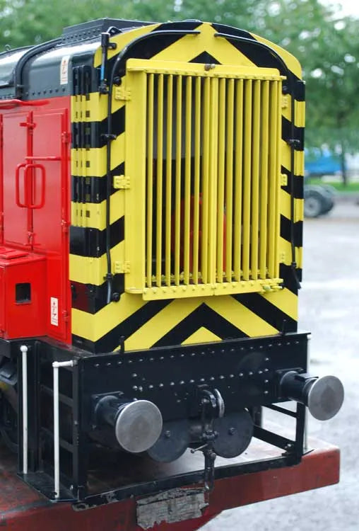7 1/4 inch gauge Class 08 shunter