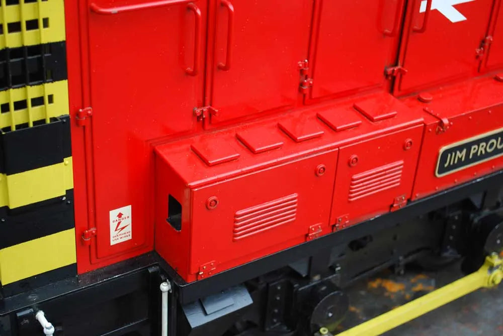 7 1/4 inch gauge Class 08 shunter