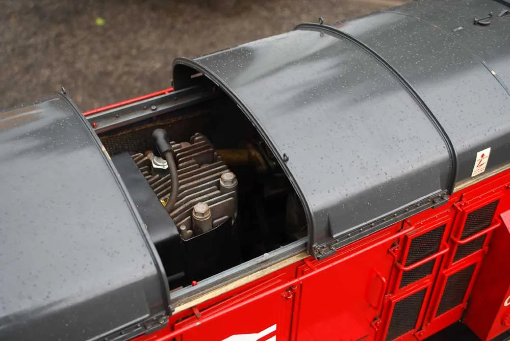 7 1/4 inch gauge Class 08 shunter
