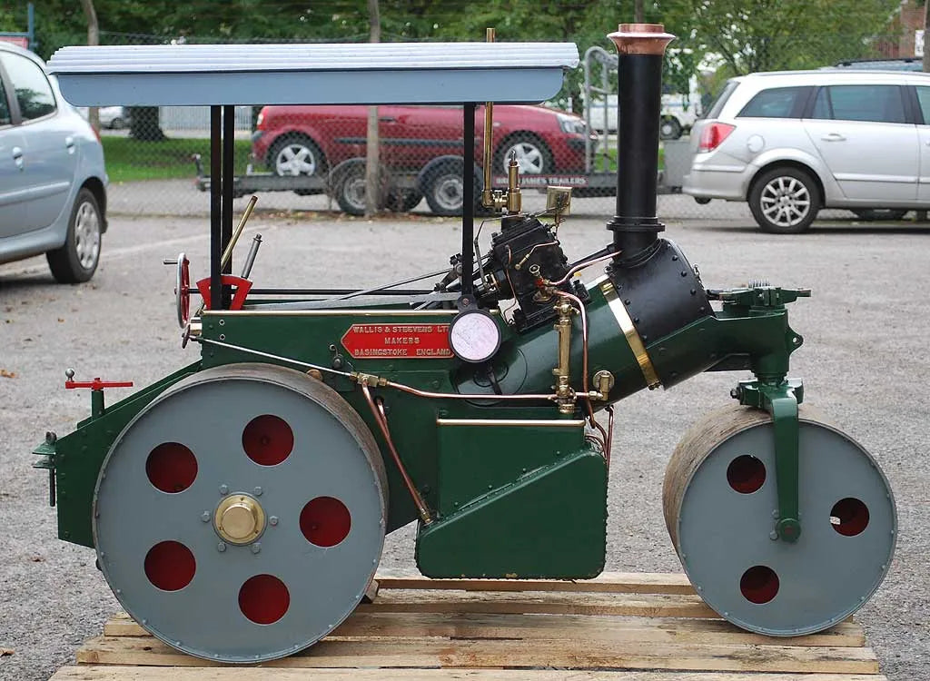 4 1/2 inch scale Simplicity roller