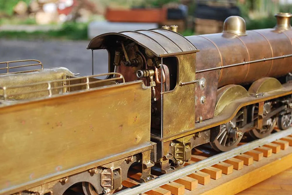 2 1/2 inch gauge "Ayesha"