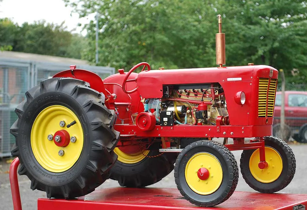 3 inch scale David Brown tractor