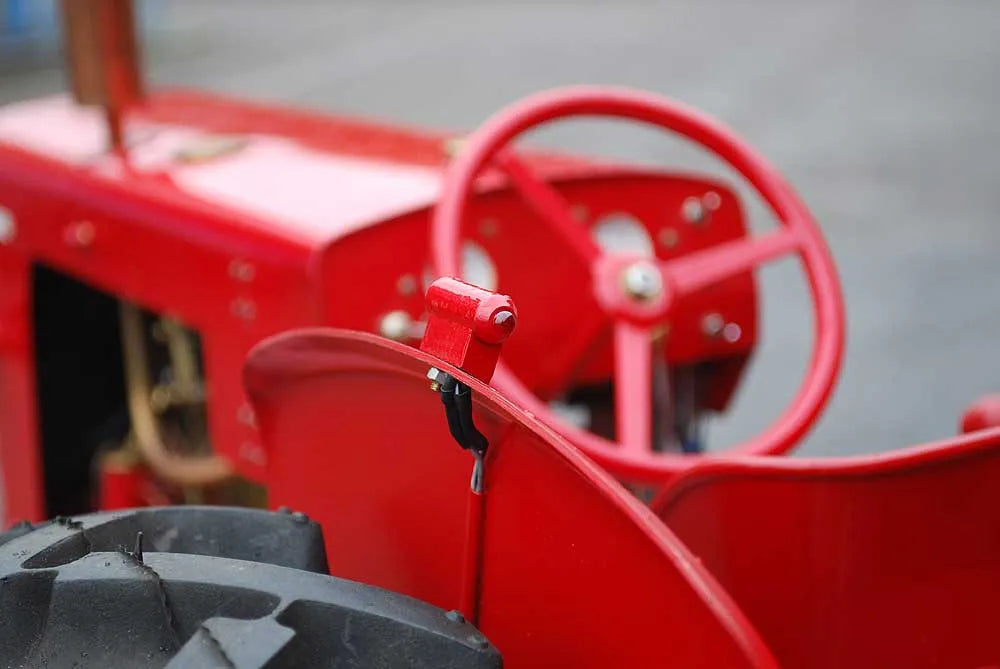 3 inch scale David Brown tractor