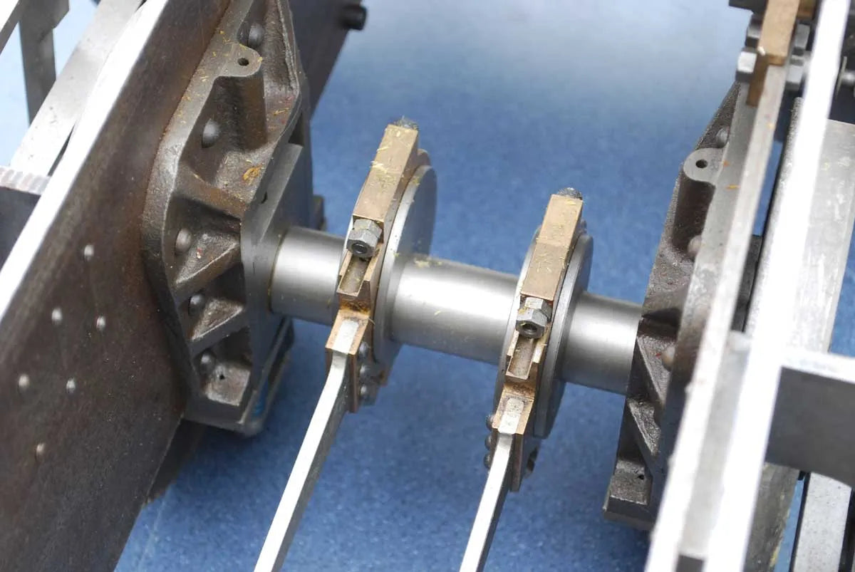 7 1/4 inch gauge "Hercules" with commercial boiler