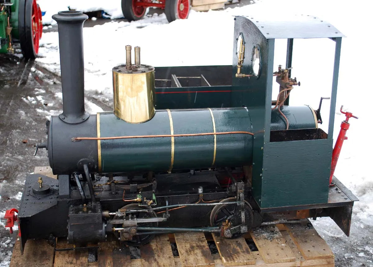 7 1/4 inch gauge "Romulus" with tender