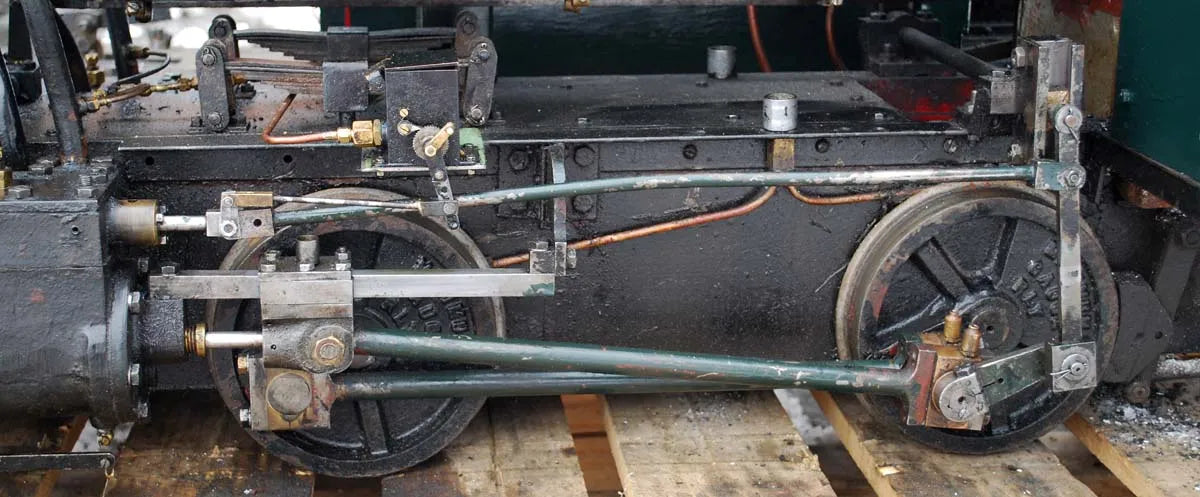 7 1/4 inch gauge "Romulus" with tender
