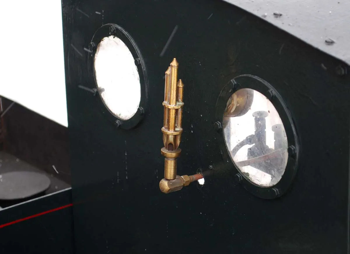 7 1/4 inch gauge "Romulus" with tender