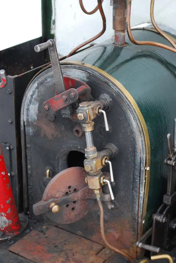 7 1/4 inch gauge "Romulus" with tender