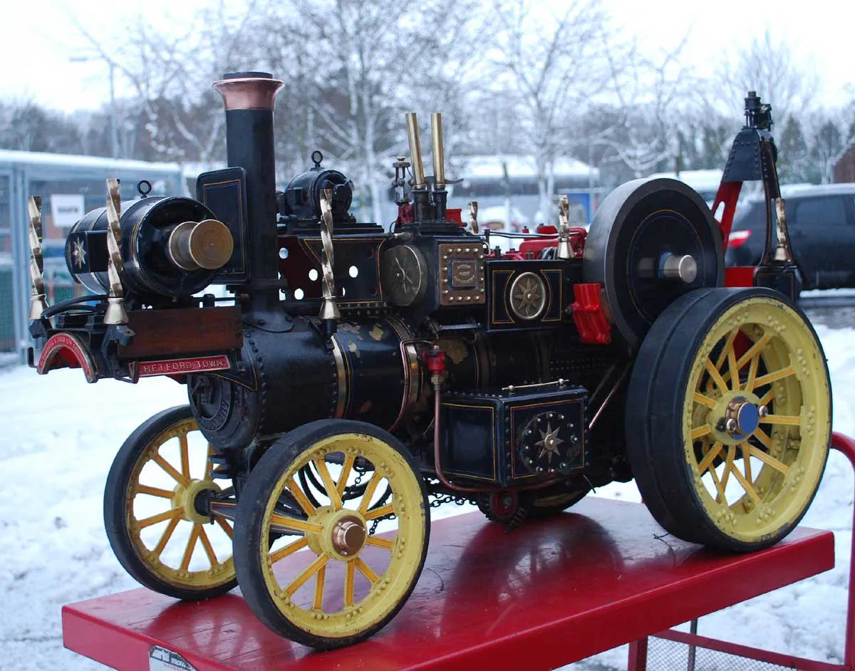 2 inch scale Burrell DCC Showmans engine