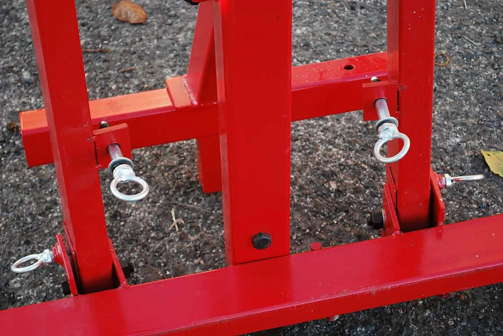 Engine crane