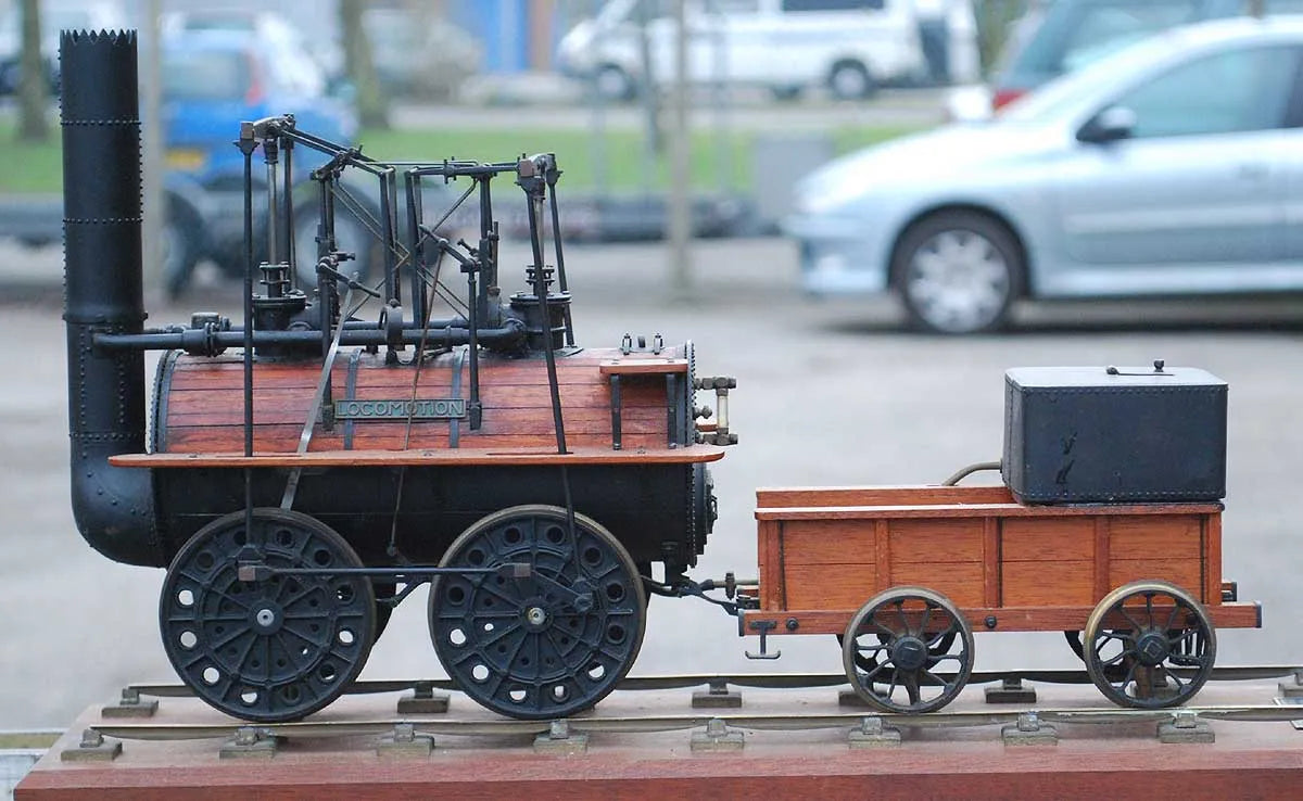 3 1/2 inch gauge Maxwell Hemmens "Locomotion"