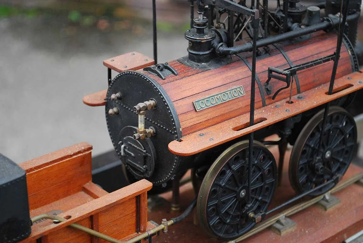 3 1/2 inch gauge Maxwell Hemmens "Locomotion"