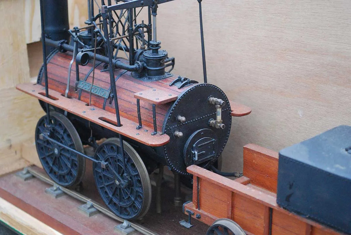 3 1/2 inch gauge Maxwell Hemmens "Locomotion"