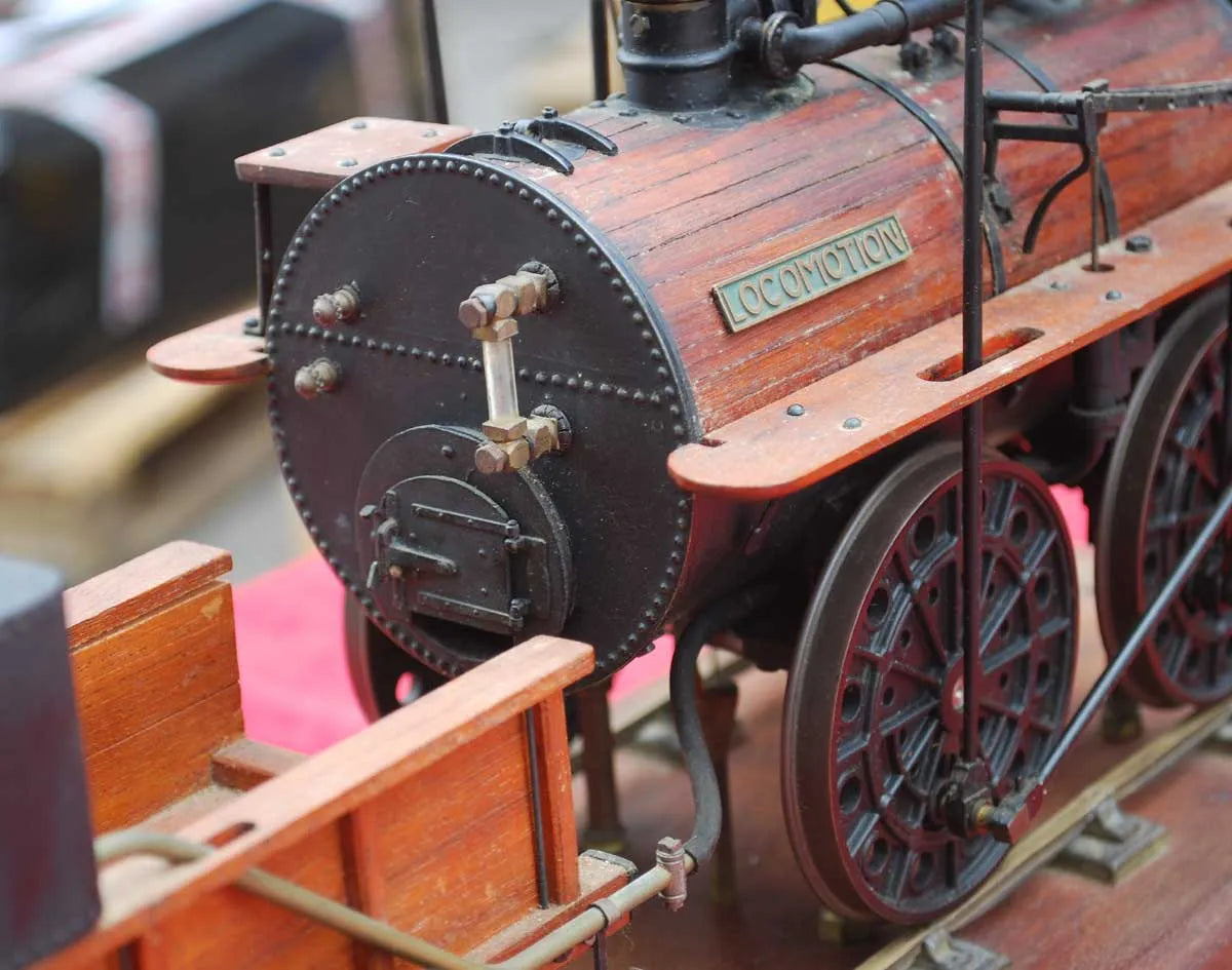 3 1/2 inch gauge Maxwell Hemmens "Locomotion"