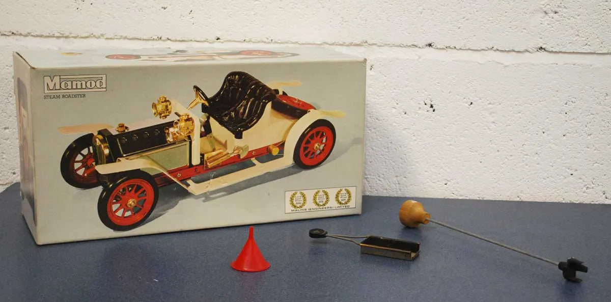 Mamod steam Roadster