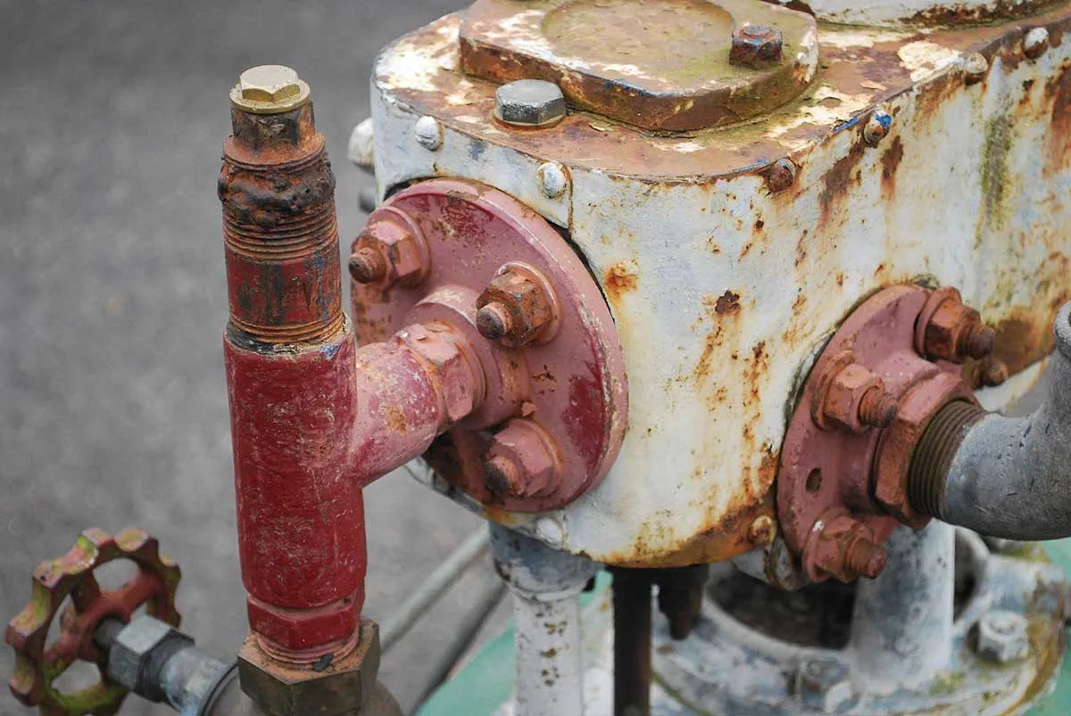 Sissons stationary engine