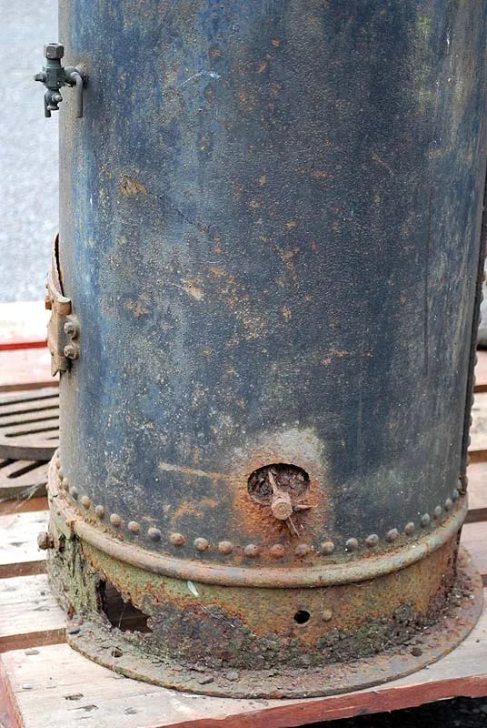 Vertical coal-fired boiler