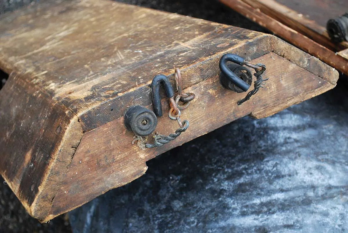Pair 3 1/2 inch gauge trucks