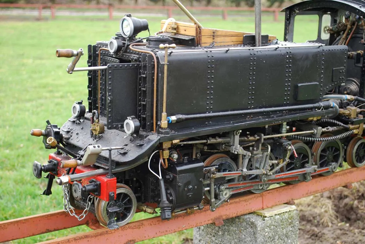 5 inch gauge 2-8-2+2-8-2 Garratt