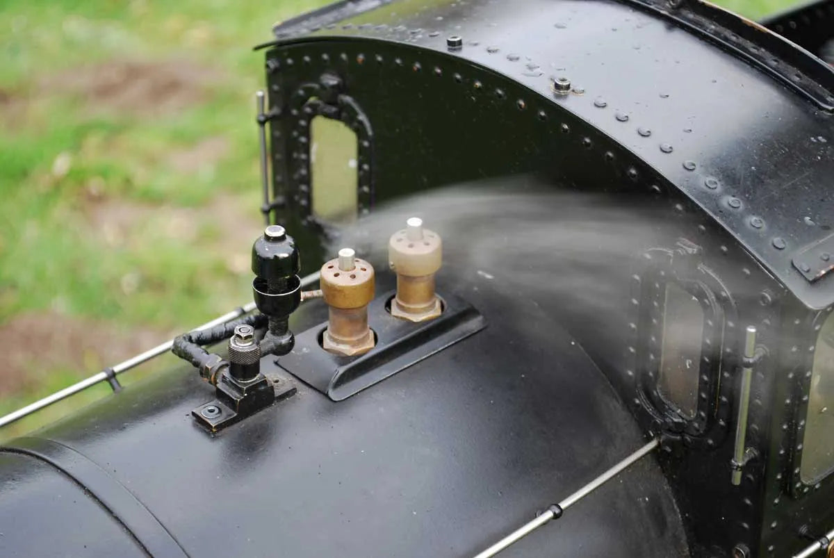 5 inch gauge 2-8-2+2-8-2 Garratt