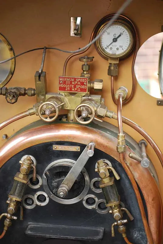 5 inch gauge SAR NG6 4-4-0