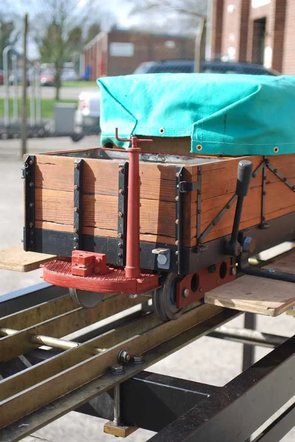 5 inch gauge WD bogie truck with tarpaulin